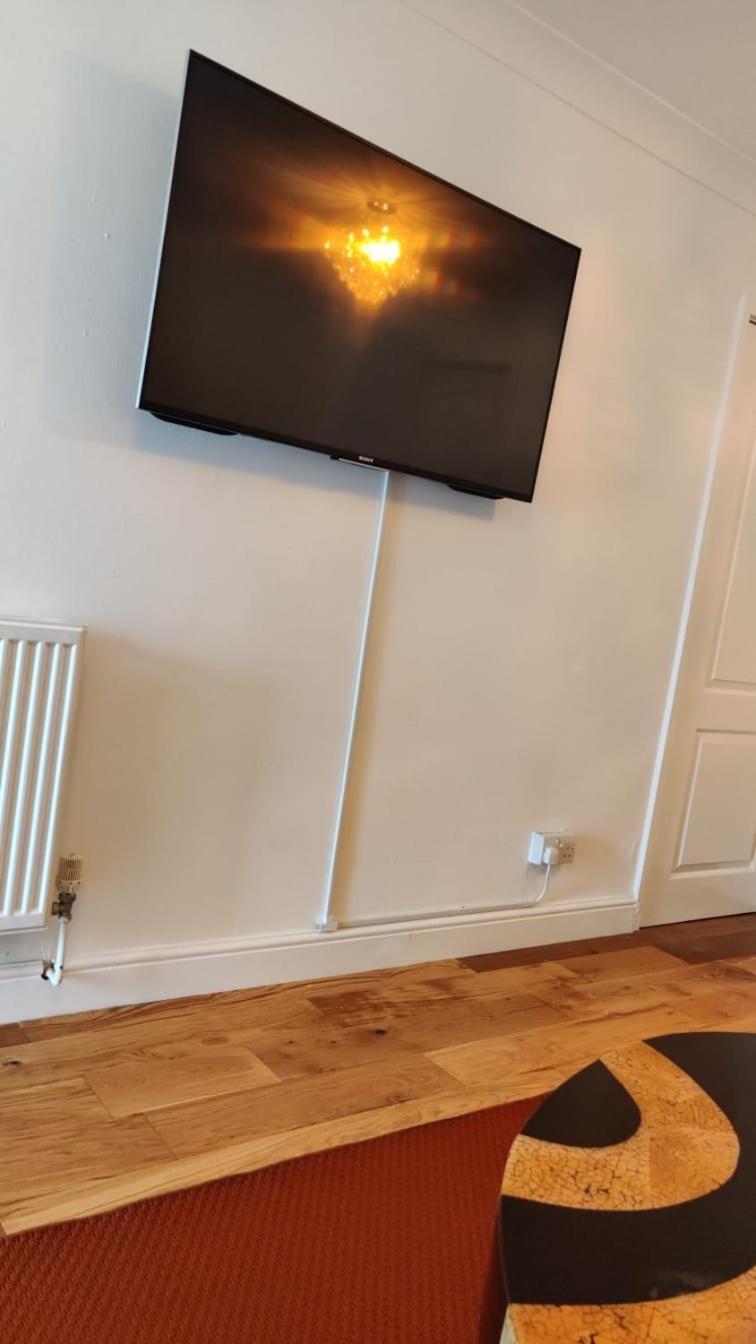 2 Bed Solihull Near Nec Airport, Jlr, Resort Wrld Buitenkant foto