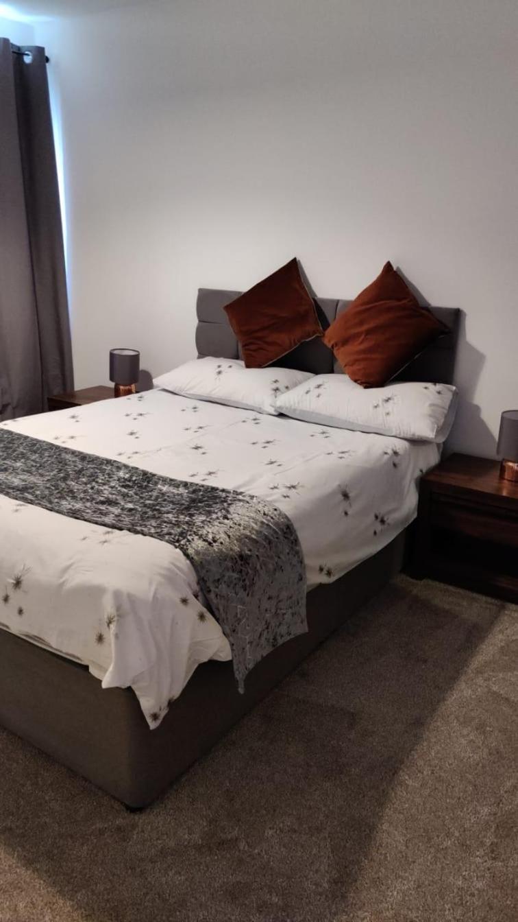 2 Bed Solihull Near Nec Airport, Jlr, Resort Wrld Buitenkant foto